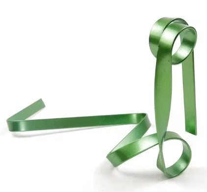 Ribbon Wine Rack Modern Metal Wine Bottle Holder for Home Décor